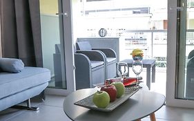 V36 Suites